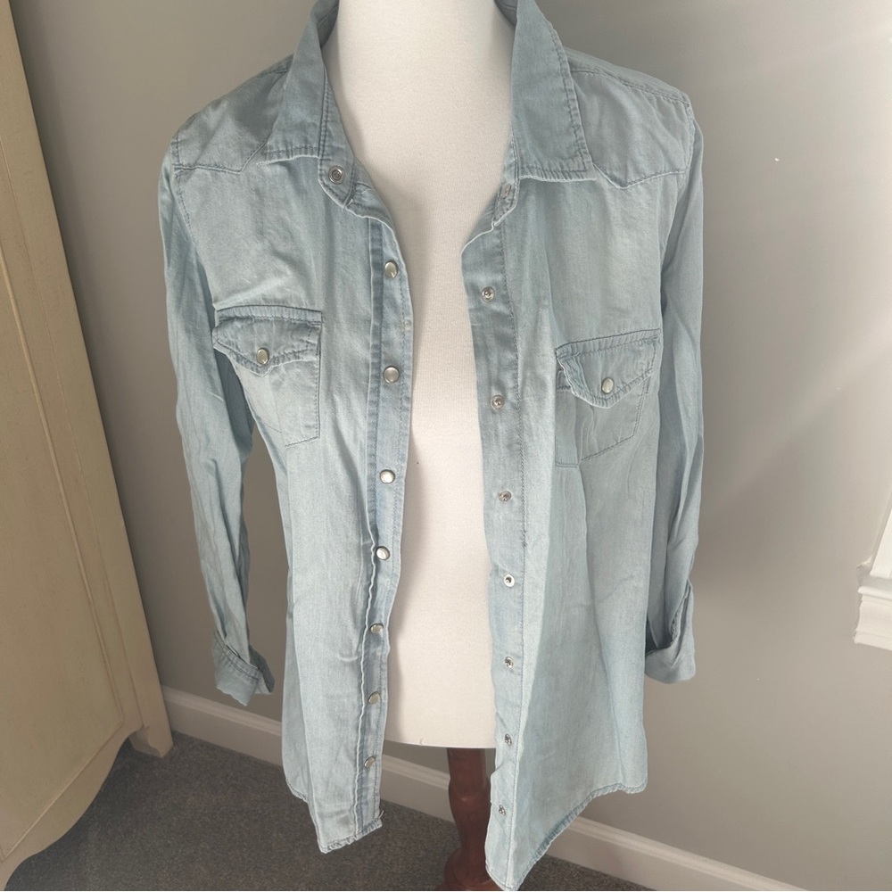 Miley Cyrus & Max Azria Light Wash Denim Button-Down Shirt
